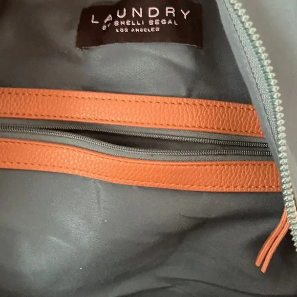 LAUNDRY teal backpack nylon & vegan leather 15 x 12” EUC - Picture 8 of 12